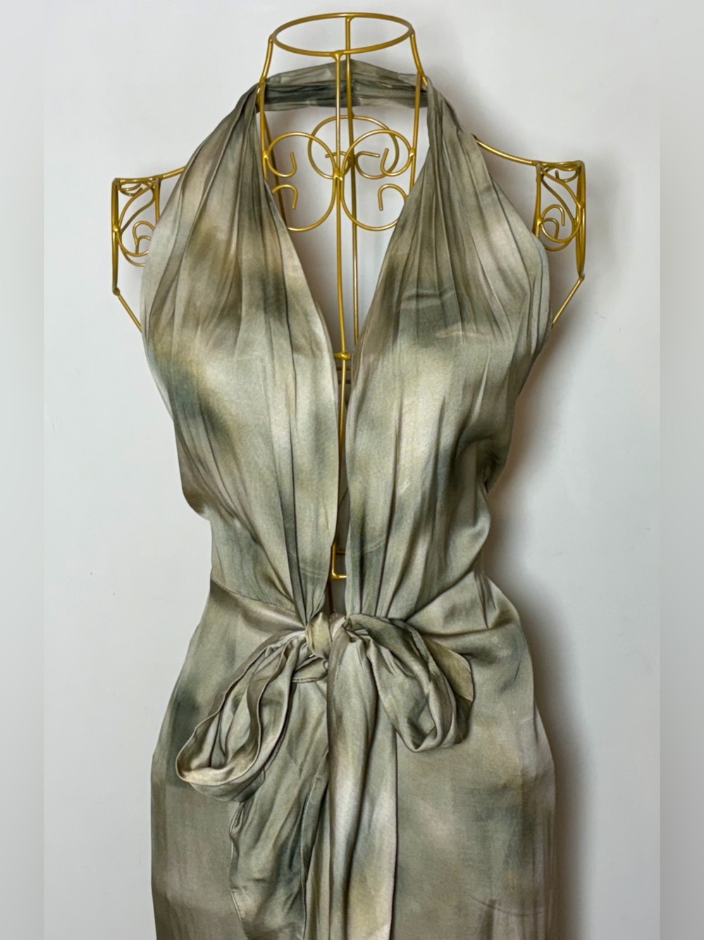 Zara Limited Edition Multiway Tie-Dye Halter
Maxi Dress, Size Large - Picture 9 of 16